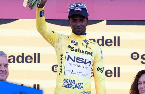 Victoire et leadership pour Girmay à Valence : l'équipe d'Andrés Iniesta continue un début de saison brillant