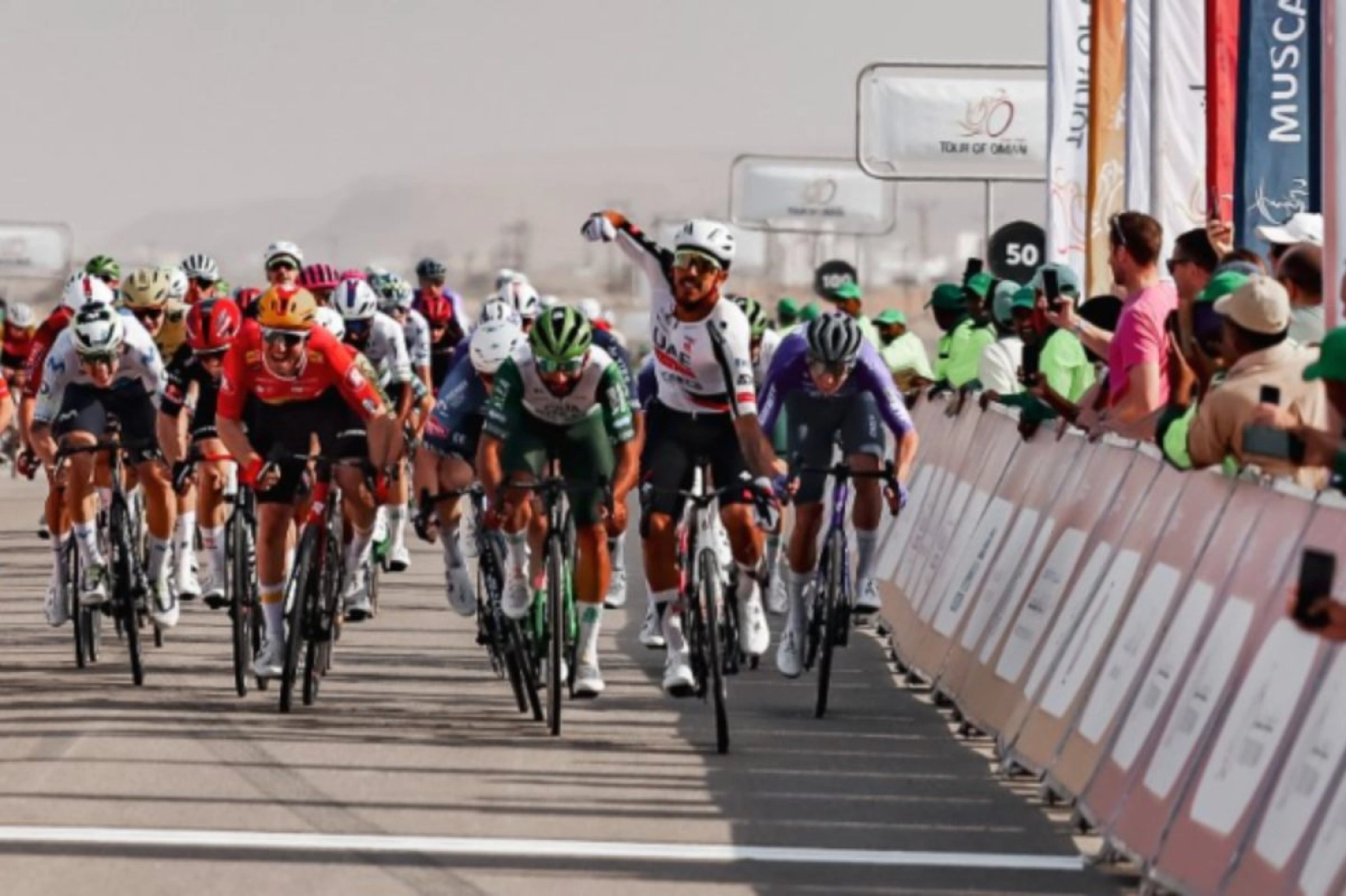 ¿Cómo entrena el UAE Team Emirates-XRG la temporada?