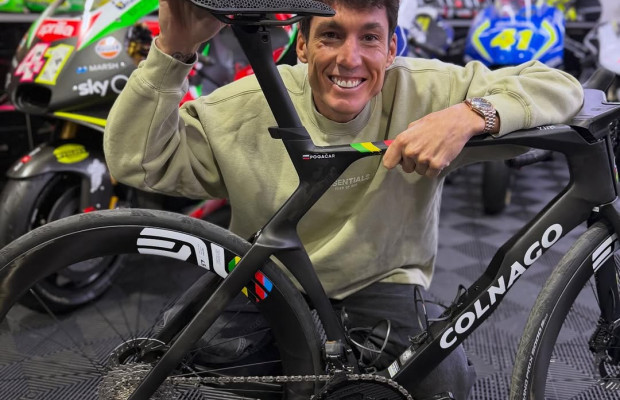 Aleix Espargaró acquires Tadej Pogačar's Colnago Y1Rs: 