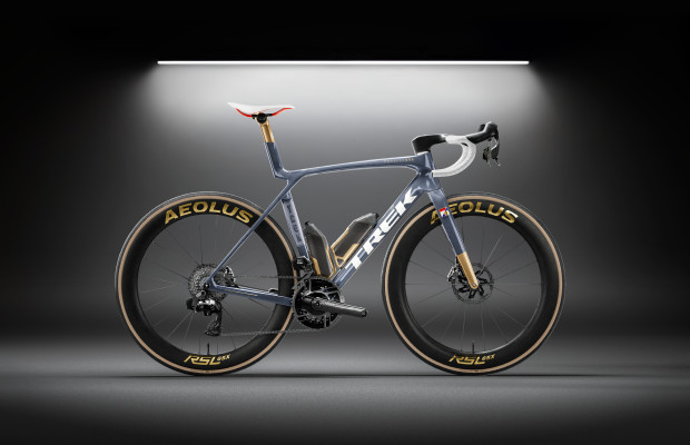 Trek présente deux Madone numérotées qui ne seront plus fabriquées : rails rouges, roues Aeolus exclusives et deux designs uniques