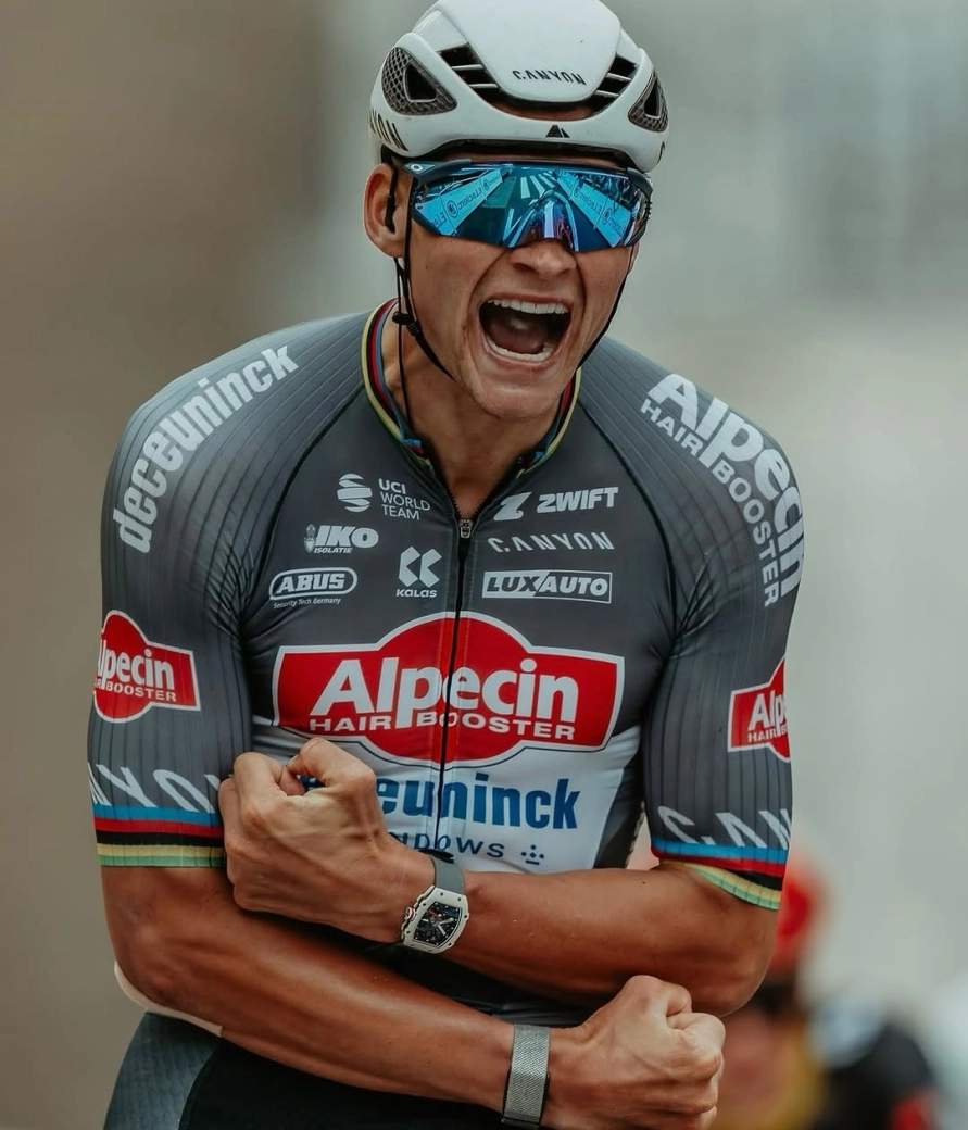 34 batimentos em repouso e uma HRV superior a 200: Van der Poel revela seus números e 4 chaves para sua recuperação