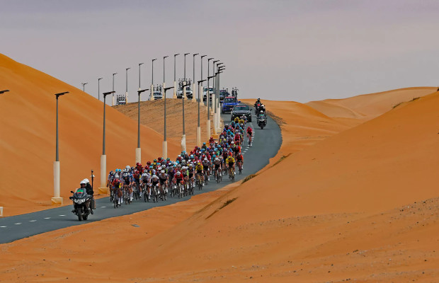 Evenepoel a seguir com seu início triunfal de temporada no UAE Tour 2026