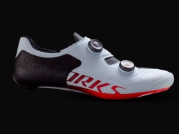 Specialized celebrates the Chinese New Year with a limited edition of its Torch and Ares 2 shoes