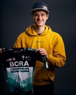 El esquiador de montaña Anton Palzer ha pasado de ciclista aficionado a ser compañero de Peter Sagan en el Bora-Hansgrohe