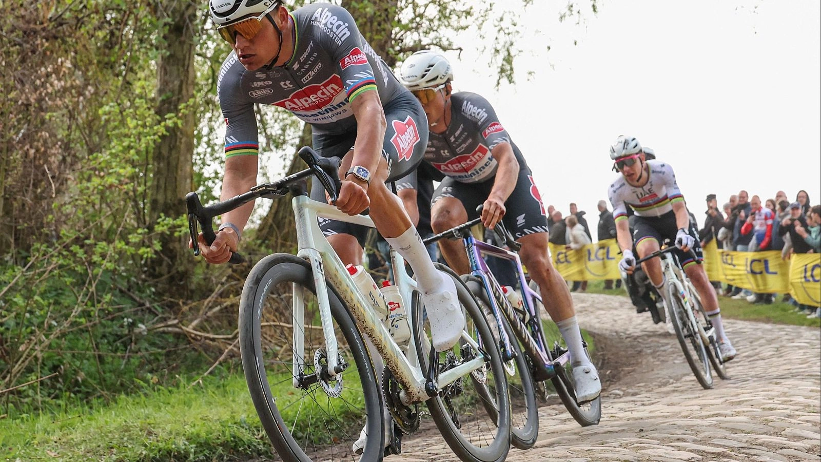 ¿Qué y cuáles son los cinco monumentos del ciclismo?