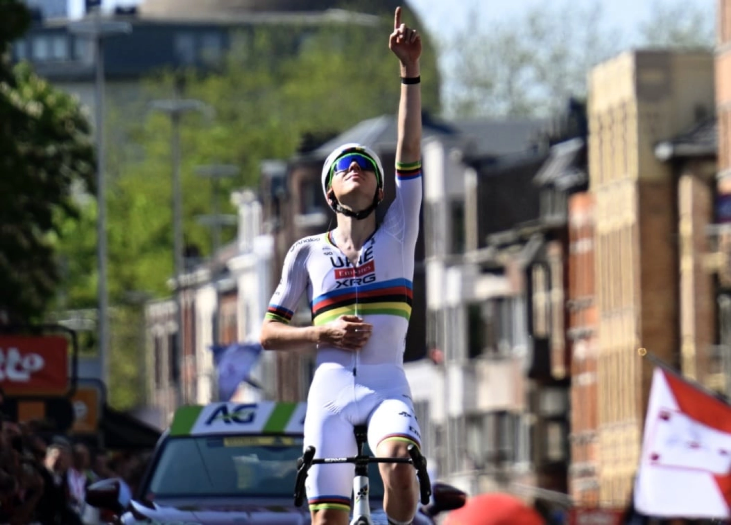 ¿Qué y cuáles son los cinco monumentos del ciclismo?