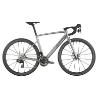At the limit of 6 kg and launching a new range: SCOTT Addict RC 2026