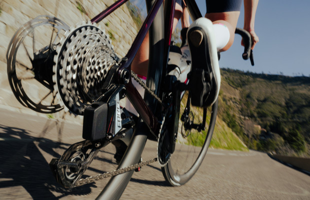 La plupart des cyclistes professionnels seraient d'accord pour limiter le développement de la transmission