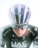 Pogacar and MET launch two limited edition helmets with an iridescent finish