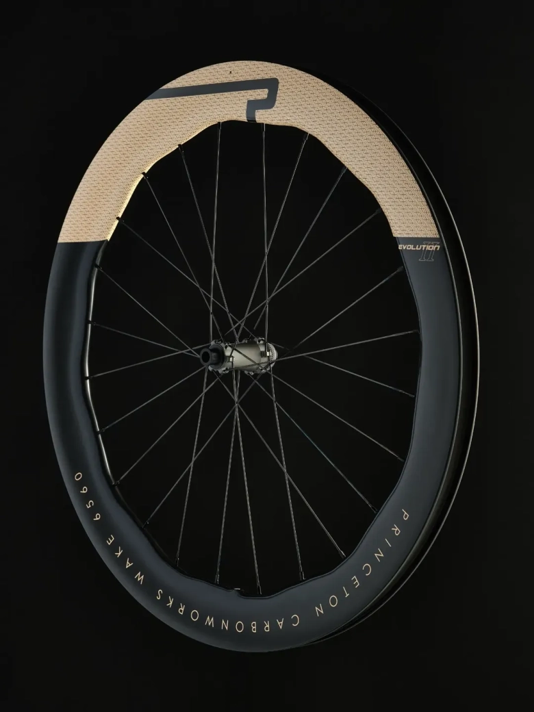 Princeton eleva el listón aerodinámico con las nuevas Wake 6560 Evolution II