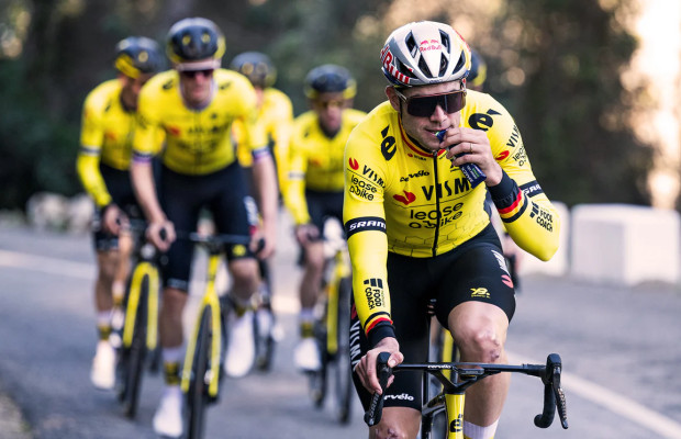 "É meu produto de recuperação indispensável": a bebida preferida de Van Aert na linha de chegada melhora sua fórmula
