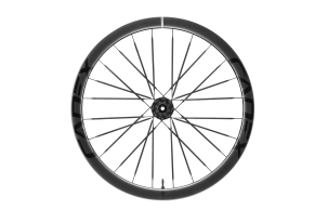 Another hookless wheel collapses during a race