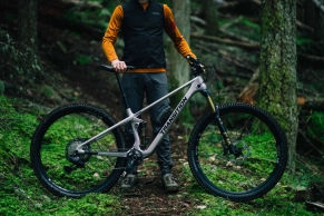 The modern XC according to Transition: this is the new Spur V2