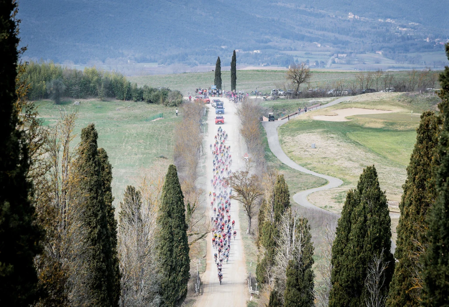 ¿Cuándo es la Strade Bianche? Pogacar inaugura 2026 con polvo, rampas y Siena como gran final