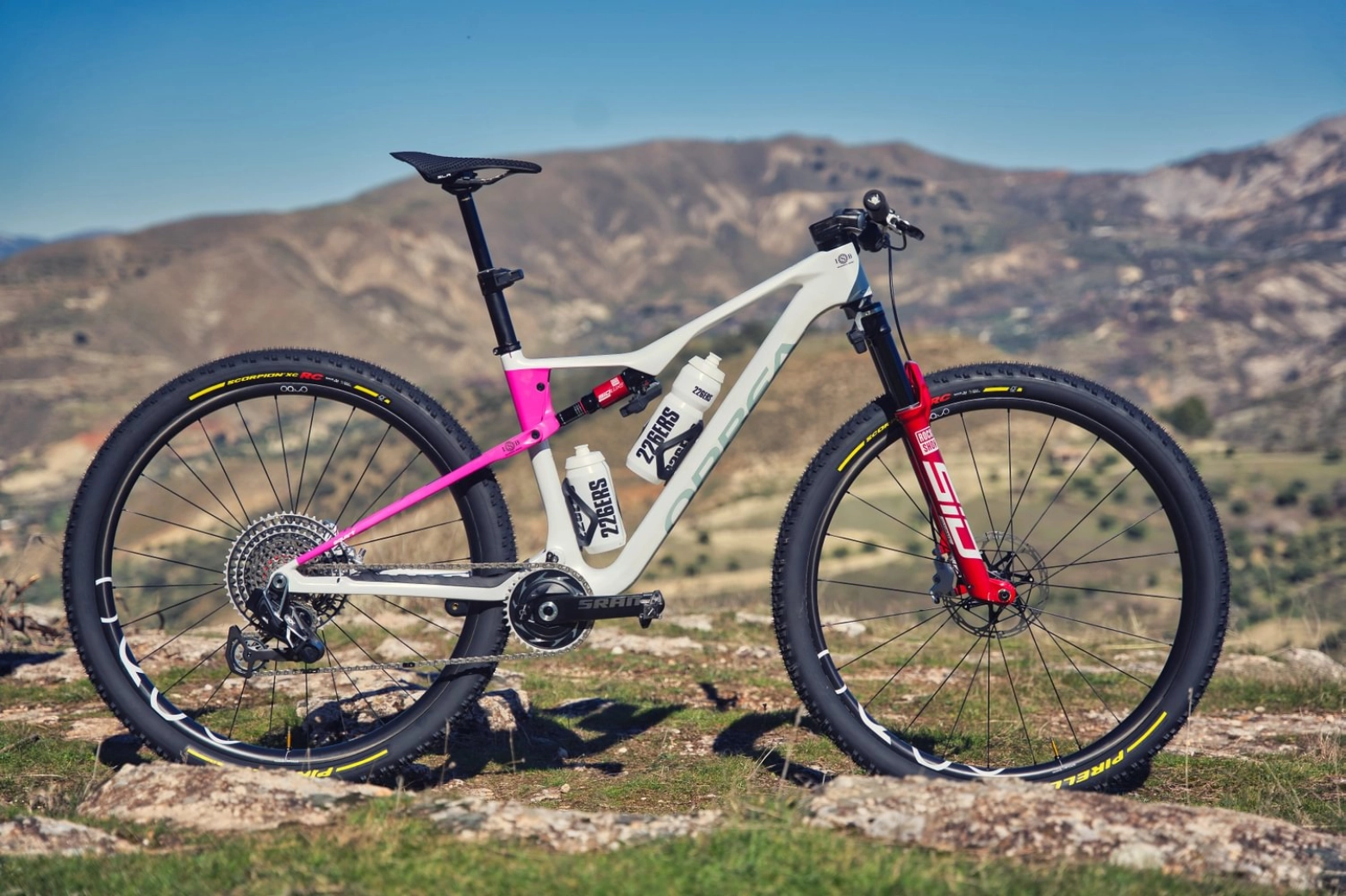 David Valero estrena Orbea Oiz y equipación para la Cape Epic 2026