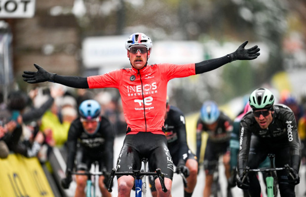 Nieve, recorte y caos final: Godon conquista la etapa 7 de la París-Niza