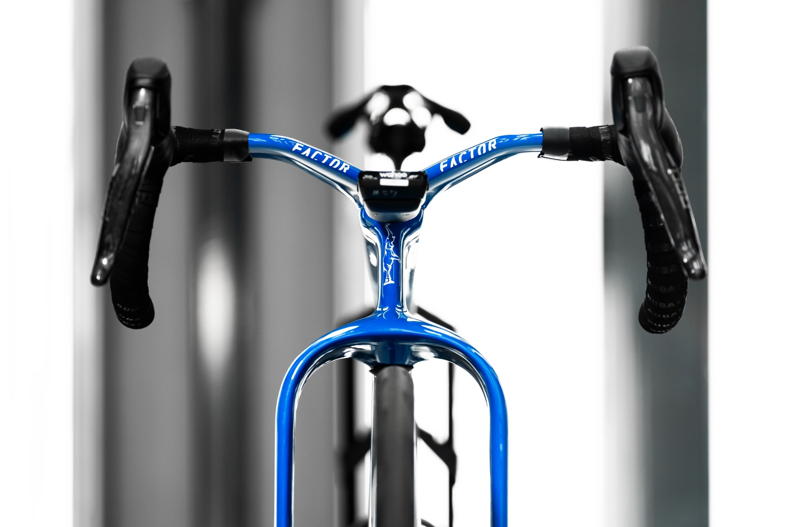 Bugatti llega al ciclismo con una bici radical e ilegal para la UCI