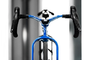 Bugatti enters cycling with a radical and illegal bike for the UCI