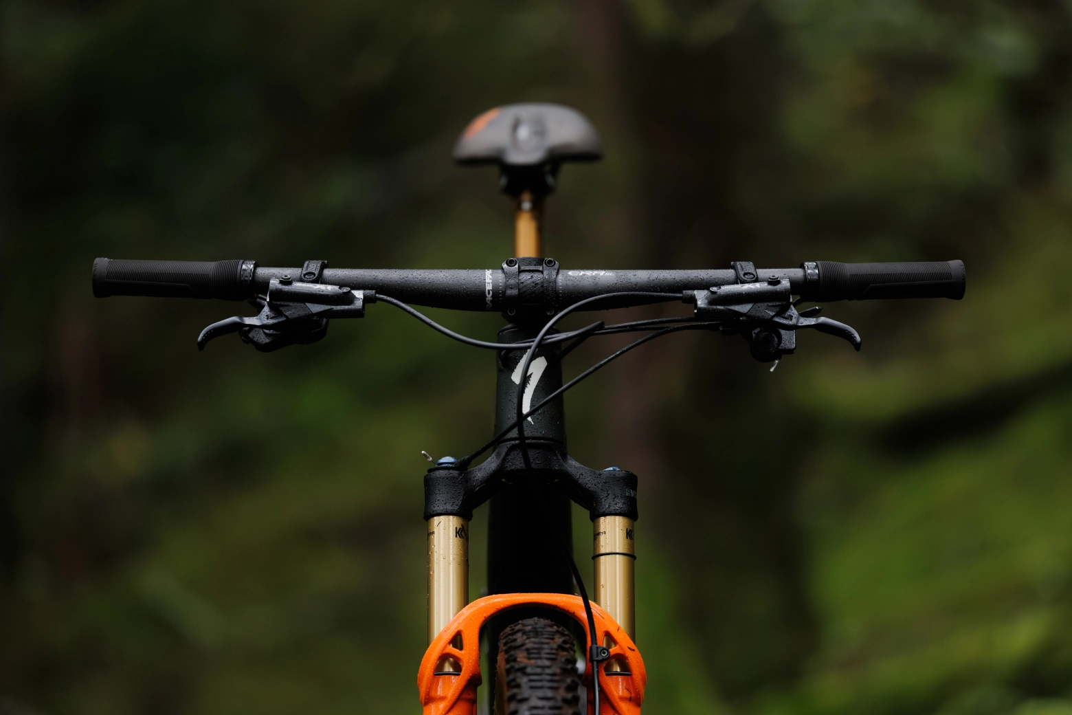 Reversible y ultraligero, así es el nuevo manillar Race Face Era SL