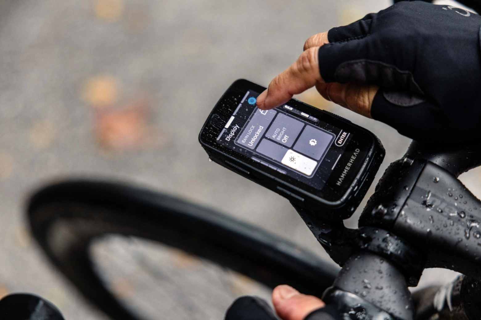 Hammerhead lanza Karoo Share, su sistema para compartir rutas en segundos y sin conexión