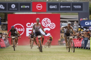 "When your teammate has the FTP of a tractor, you know you can come back": the odyssey of Gaze and Schwarzbauer to win at the Cape Epic