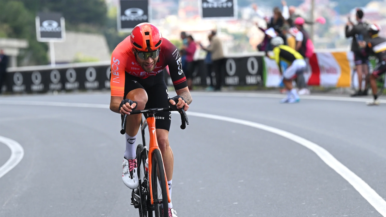 "Si Pogacar suelta a Van der Poel, no le volveremos a ver hasta meta": Filippo Ganna analiza la Milán - Sanremo 2026