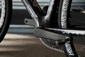 Under 5 kg and ready to race, a modern bike like no other
