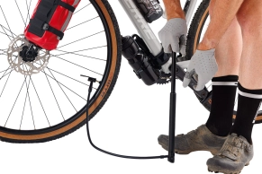 Zéfal Adventure, the mini pump that aims to replace a floor pump on the go