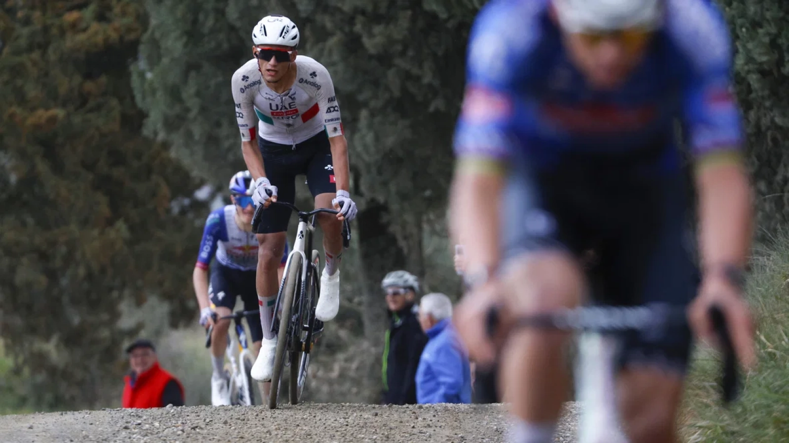 New rival for Van der Poel, Del Toro appears unexpectedly at the E3