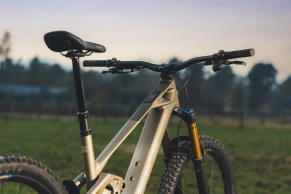 Mondraker ZENDIT: the first in its catalog with Avinox and the most advanced design ever created by the brand