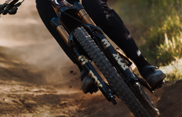 New Fox 38, the reference in Enduro, is now smoother, more efficient, and more consistent