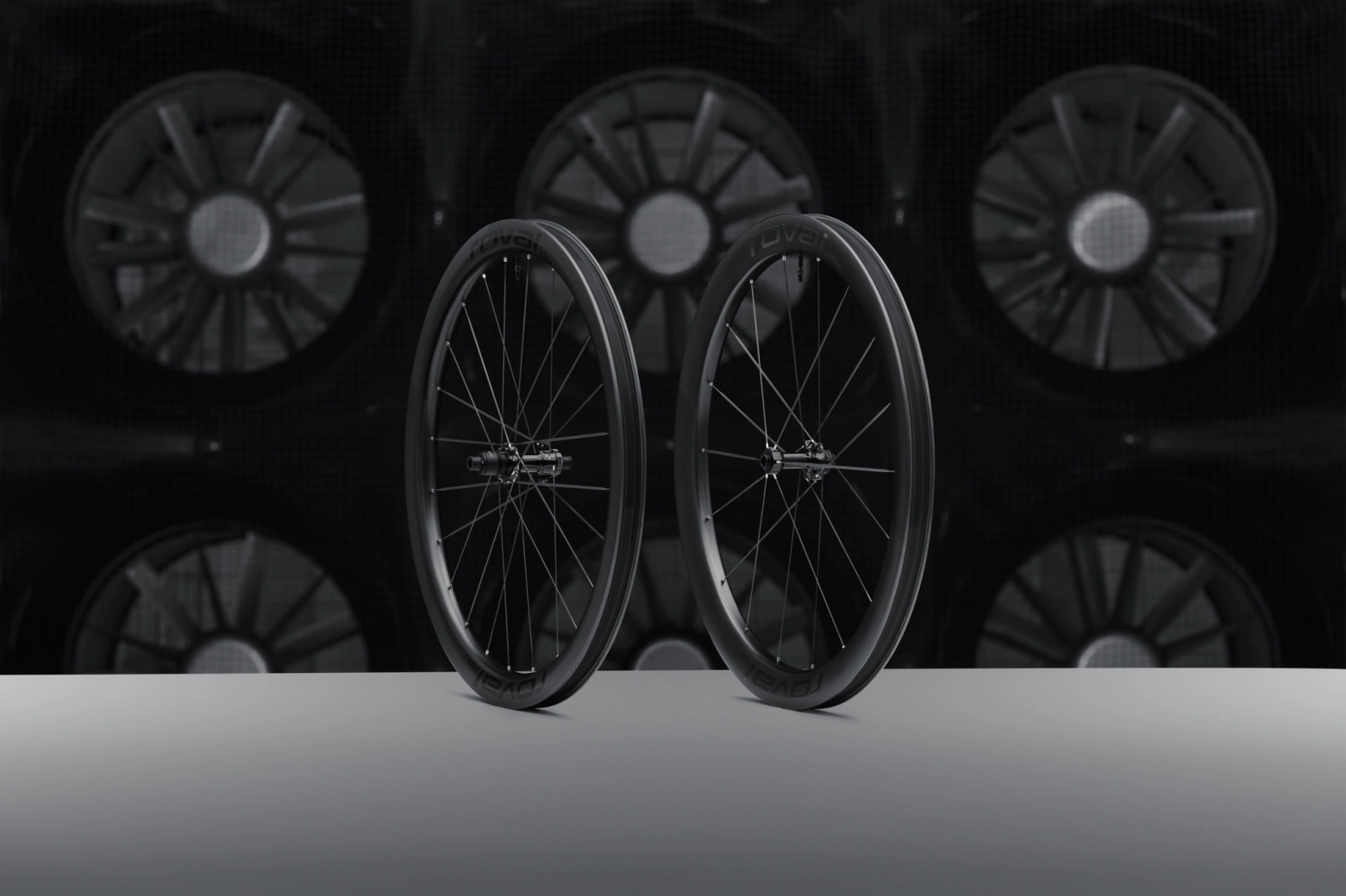 Roval lanza sus ruedas de gravel más rápidas y ligeras con diseño específico desde cero: así son las nuevas Terra Aero CLX y Terra CLX III