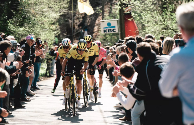 Dwars door Vlaanderen 2026 : le dernier examen avant le Tour des Flandres commence avec Van Aert comme référence