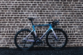 LOOK turns the sky of Roubaix into a very special 795 Blade RS