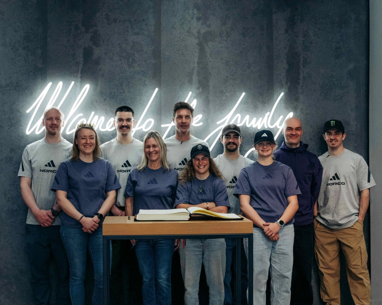 Adidas entra en la Copa del Mundo MTB con su propio equipo