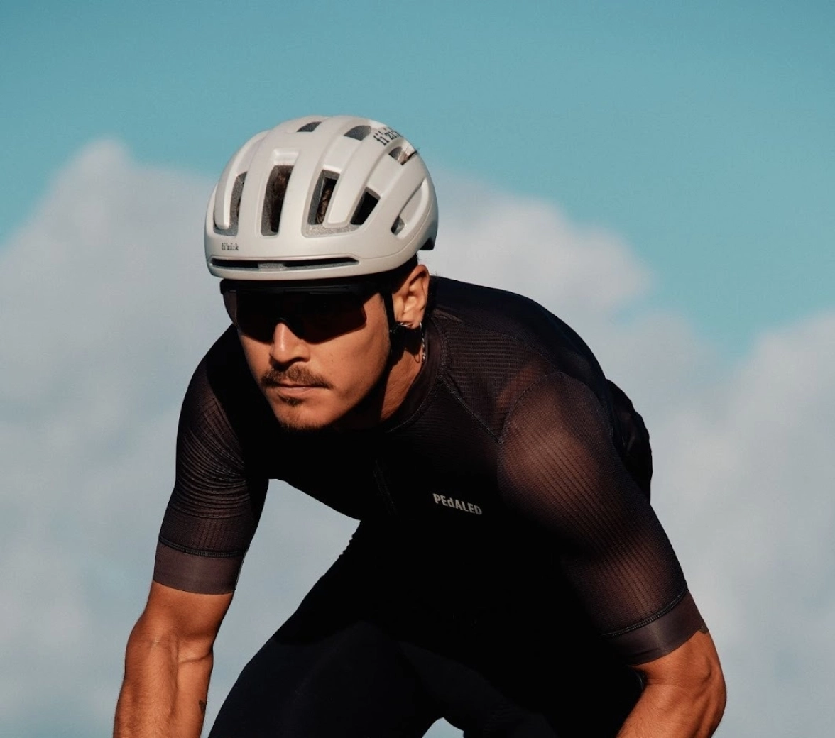 Fizik launches the Kyros, its most versatile helmet for road, gravel, and XC