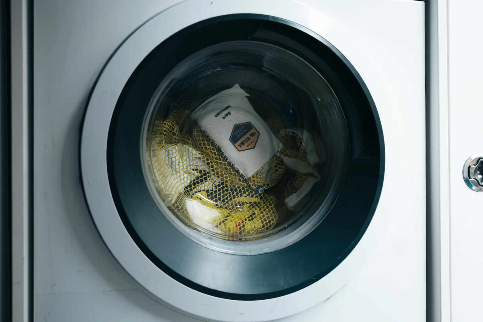 ¿Malos olores y rozaduras? Estás lavando mal tu ropa de ciclismo