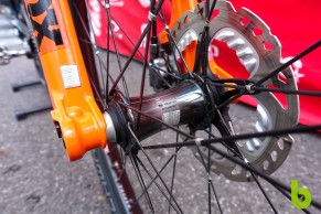 La Thomüs Lightrider de Lukas Flückiger, una mountain bike poco conocida fuera de Suiza