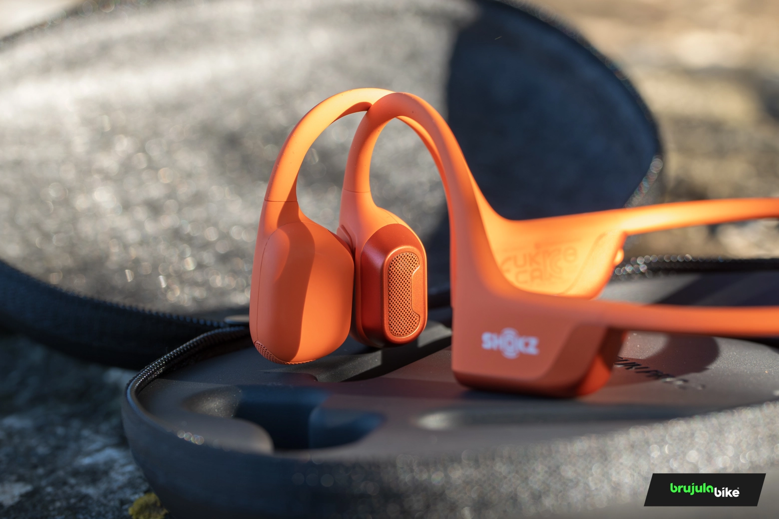 We tested the new Shokz OpenRun Pro 2: premium sound without isolating you from your surroundings