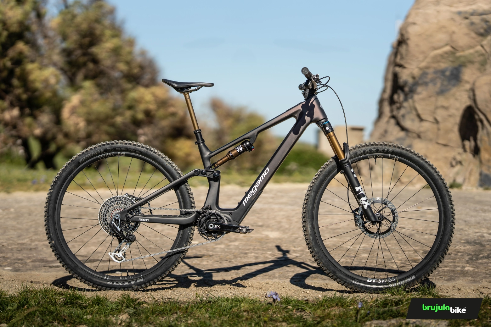 Probamos la Megamo Reason 2027 con el Avinox M2S: la eMTB que ha cambiado el mercado evoluciona y sube el nivel