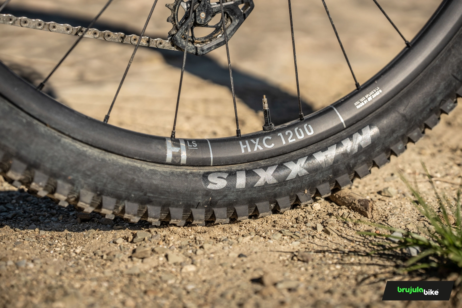 Probamos la Megamo Reason 2027 con el Avinox M2S: la eMTB que ha cambiado el mercado evoluciona y sube el nivel