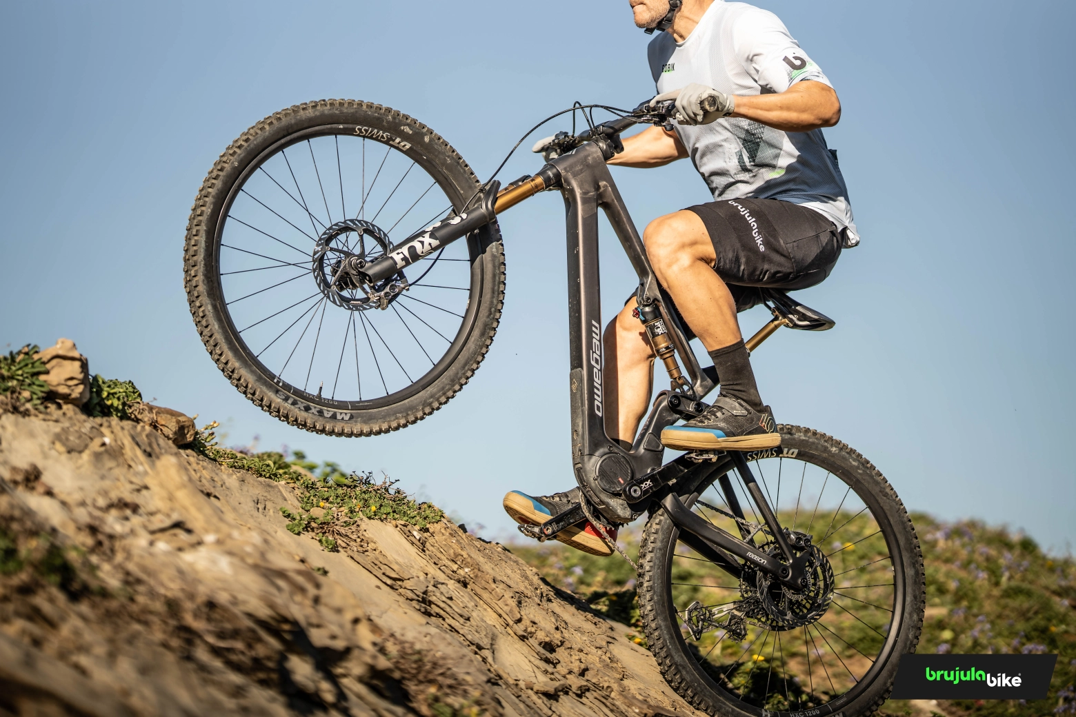Probamos la Megamo Reason 2027 con el Avinox M2S: la eMTB que ha cambiado el mercado evoluciona y sube el nivel