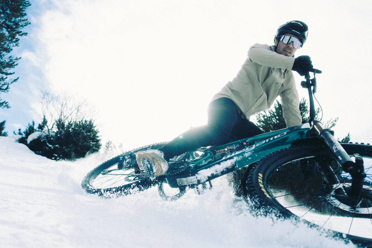 New Megamo Reason 2027 with the powerful Avinox M2S engine: detailed setups and prices