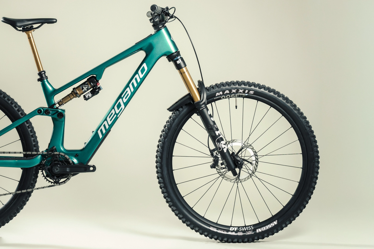 New Megamo Reason 2027 with the powerful Avinox M2S engine: detailed setups and prices