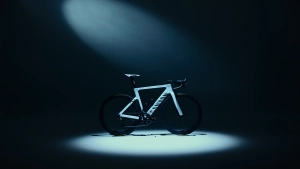 Van der Poel's bike for Roubaix has been unveiled: here's a look at the new Canyon Endurance CFR