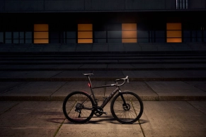 The e-road bike that weighs under 10 kg and changes the rules, this is the BMC Teammachine 01 AMP