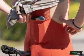 Five hours later, you are still comfortable: this is how the Castelli Espresso 2 performs on the road
