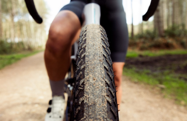 Un semi-slick avanzado para el gravel más rápido, Panaracer lanza el GravelKing ZX