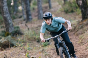 Specialized Ambush 3, the evolution of the trail helmet goes inside and not outside