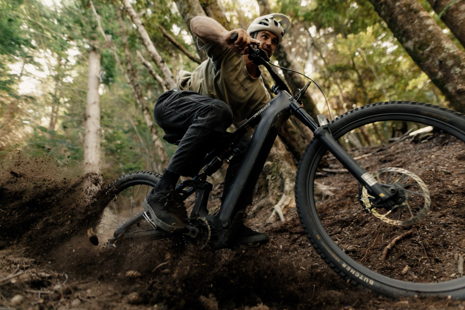 Nova Specialized Levo 4 EVO, uma elétrica de enduro que sobe como uma trail.